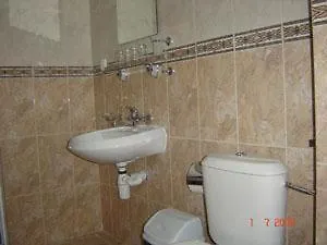Chris Hotel 2*