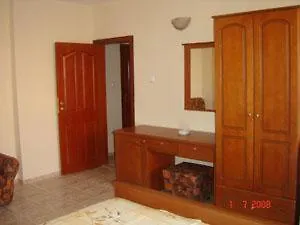 Chris Хотел Свети Влас